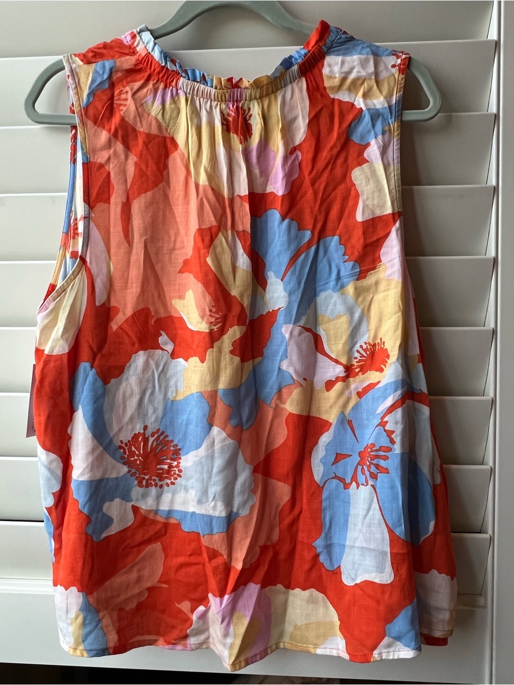 Sonoma NEW XXL Red Multi Floral V-Neck Sleeveless Top - Picture 8 of 8